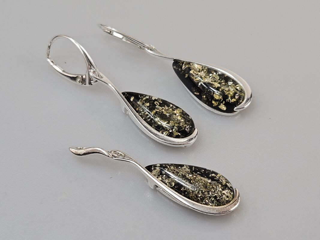 Baltic Amber jewelry Dangle earring Gold stud in
