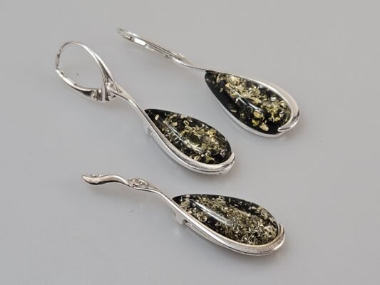 Baltic Amber jewelry Dangle earring Gold stud in
