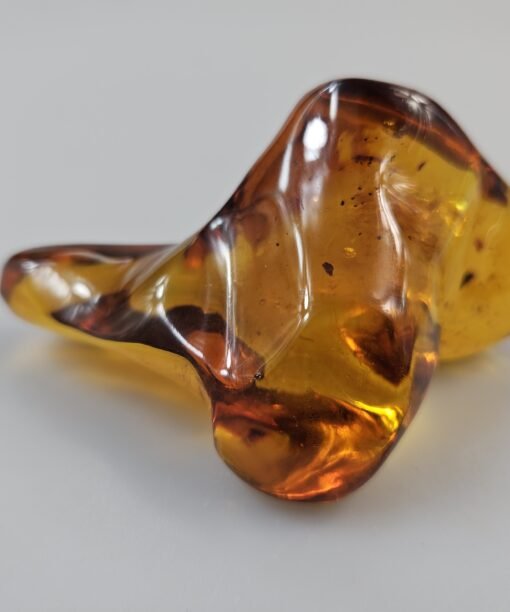 46,429 gr Size 7,9 x 3,5 x 2,6 cm