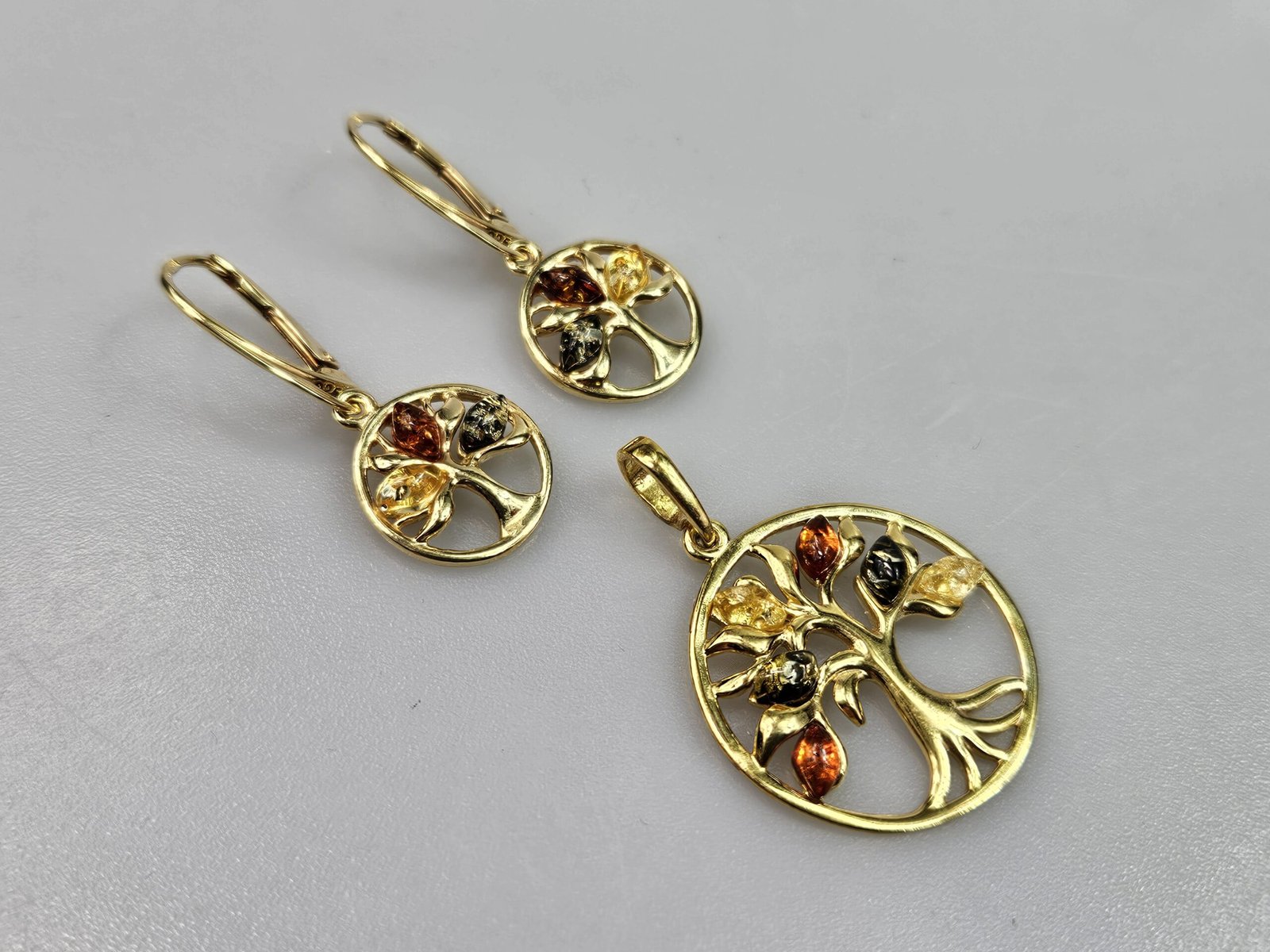 Auksinis rinkinys su gintaru Gyvybės medis dovana valentino dienai