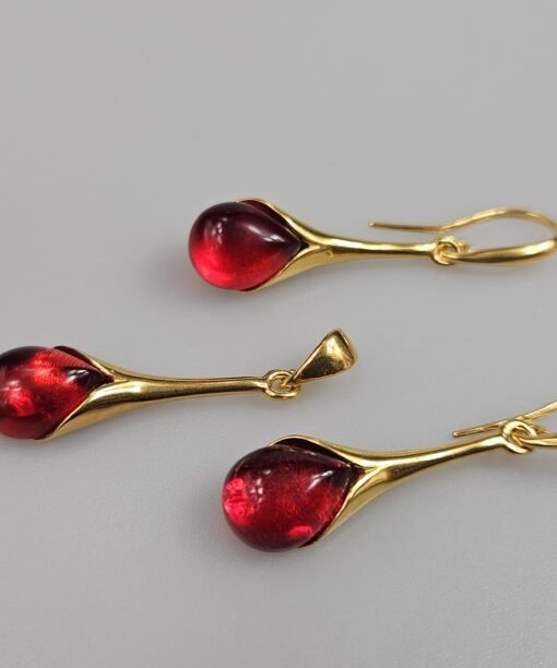 Red Amber Earring and Pendant Set.